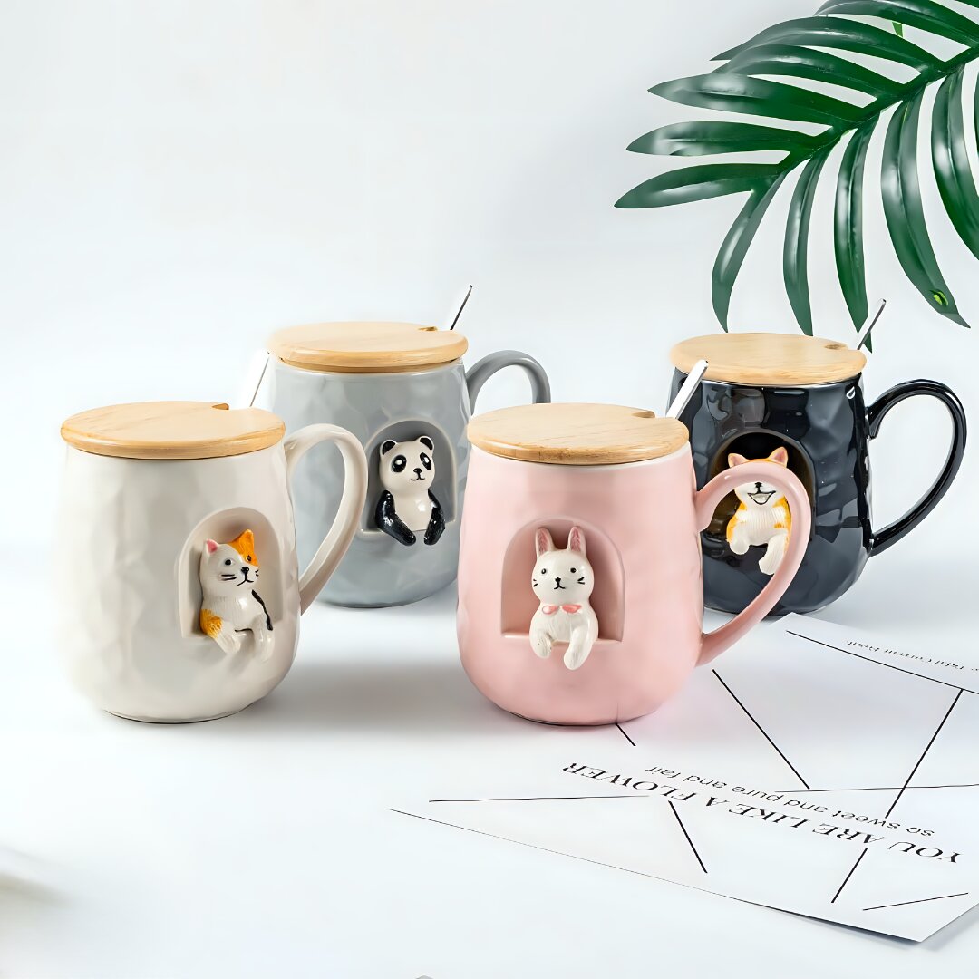 Cute Animals Relief Ceramic Mug With Lid And Spoon