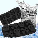 Load image into Gallery viewer, Skull &amp; Crossbones Ice Tray Kitchen Tools Mango People Local 
